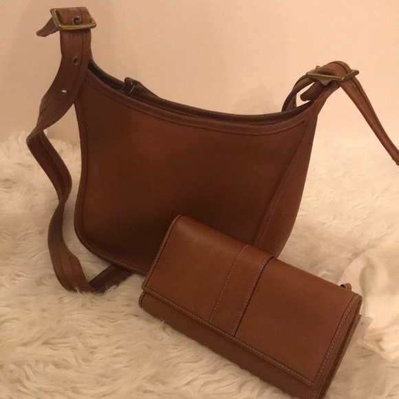 New leather Coach wallet with tags in camel - Picture 7 of 7